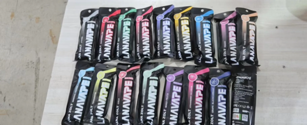LANA抛棄式8000口一次性